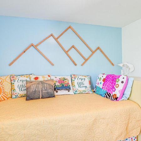 Waterfront Virginia Retreat With Canoe, Pets Welcome Rileyville Екстер'єр фото