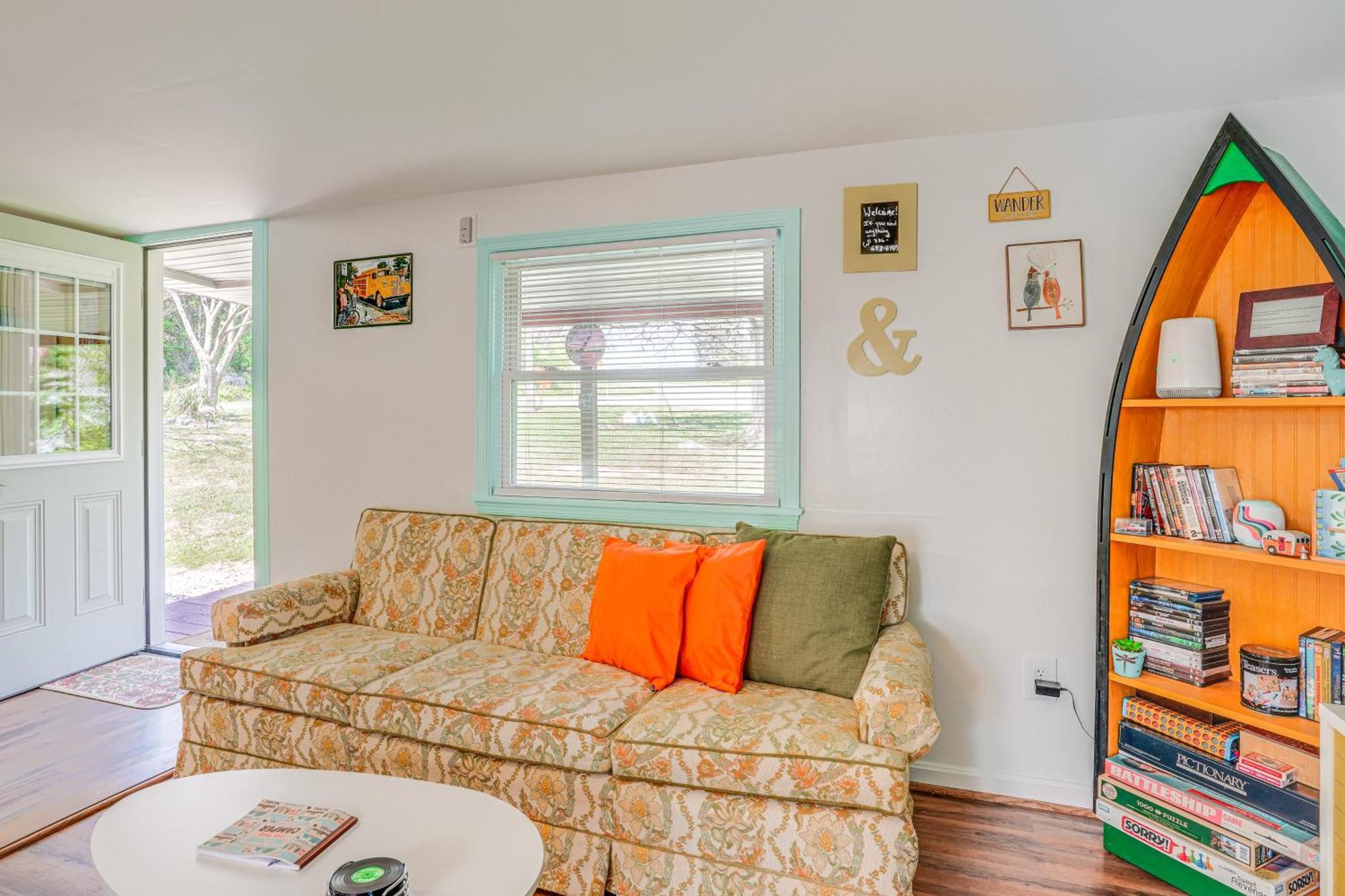 Waterfront Virginia Retreat With Canoe, Pets Welcome Rileyville Екстер'єр фото